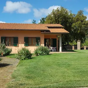  Alloggio per agriturismo Rebua